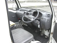 Subaru Samber Dump Mini Truck : Interior View
